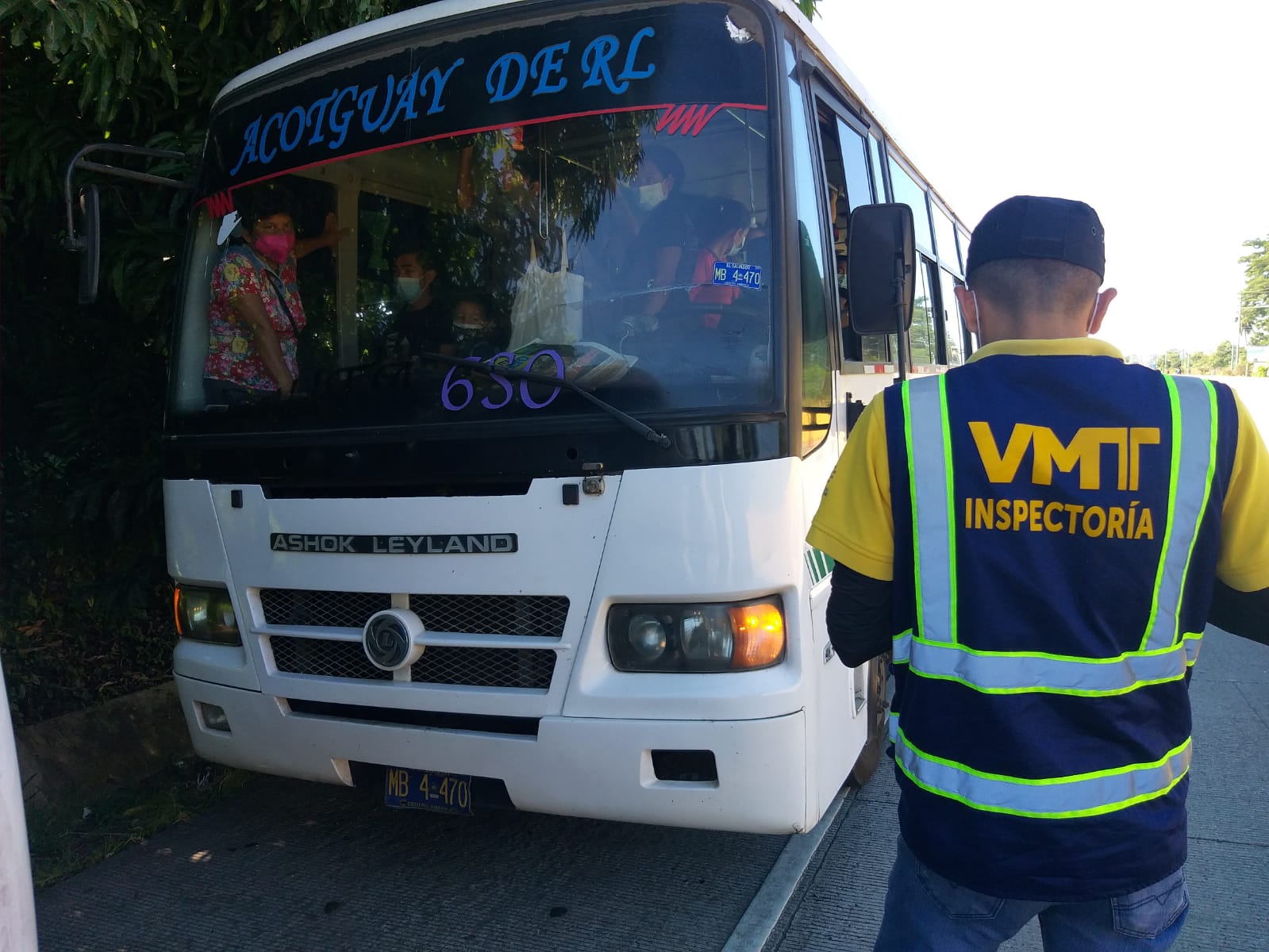 verifican-medidas-de-bioseguridad-en-el-transporte-colectivo-en-el-occidente-del-pais